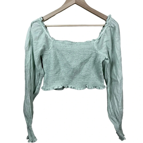 Aerie • Green Smocked Crop Top - Picture 3 of 8